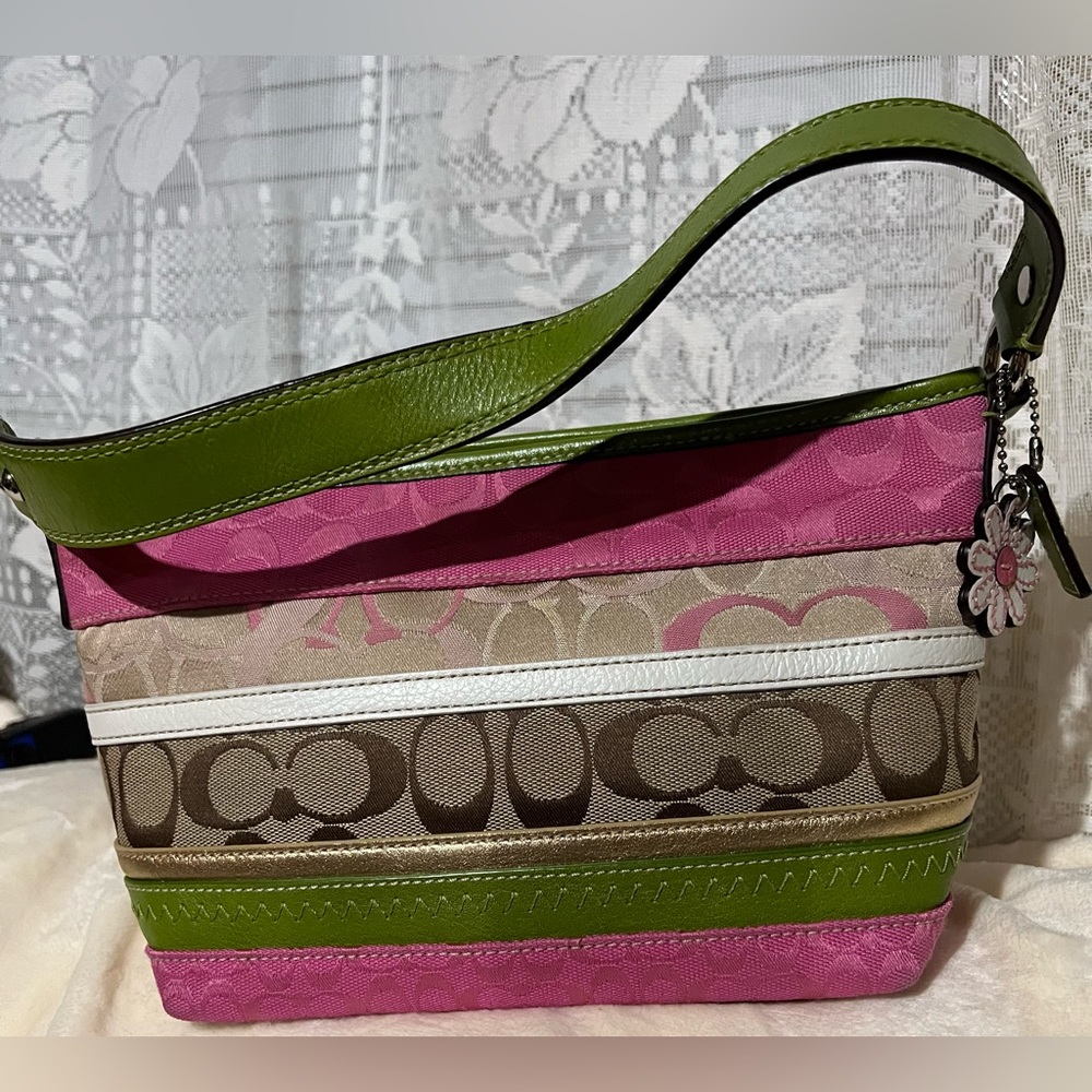 Coach shoulder bag.